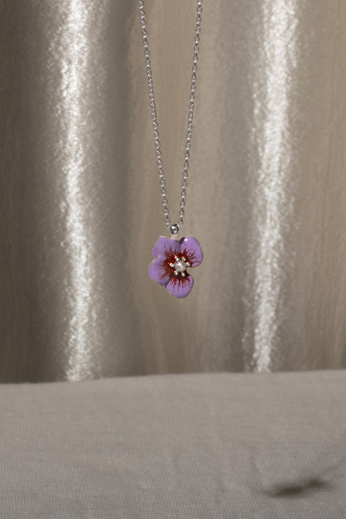 Part of Me necklace violet petite - Galore jewelry