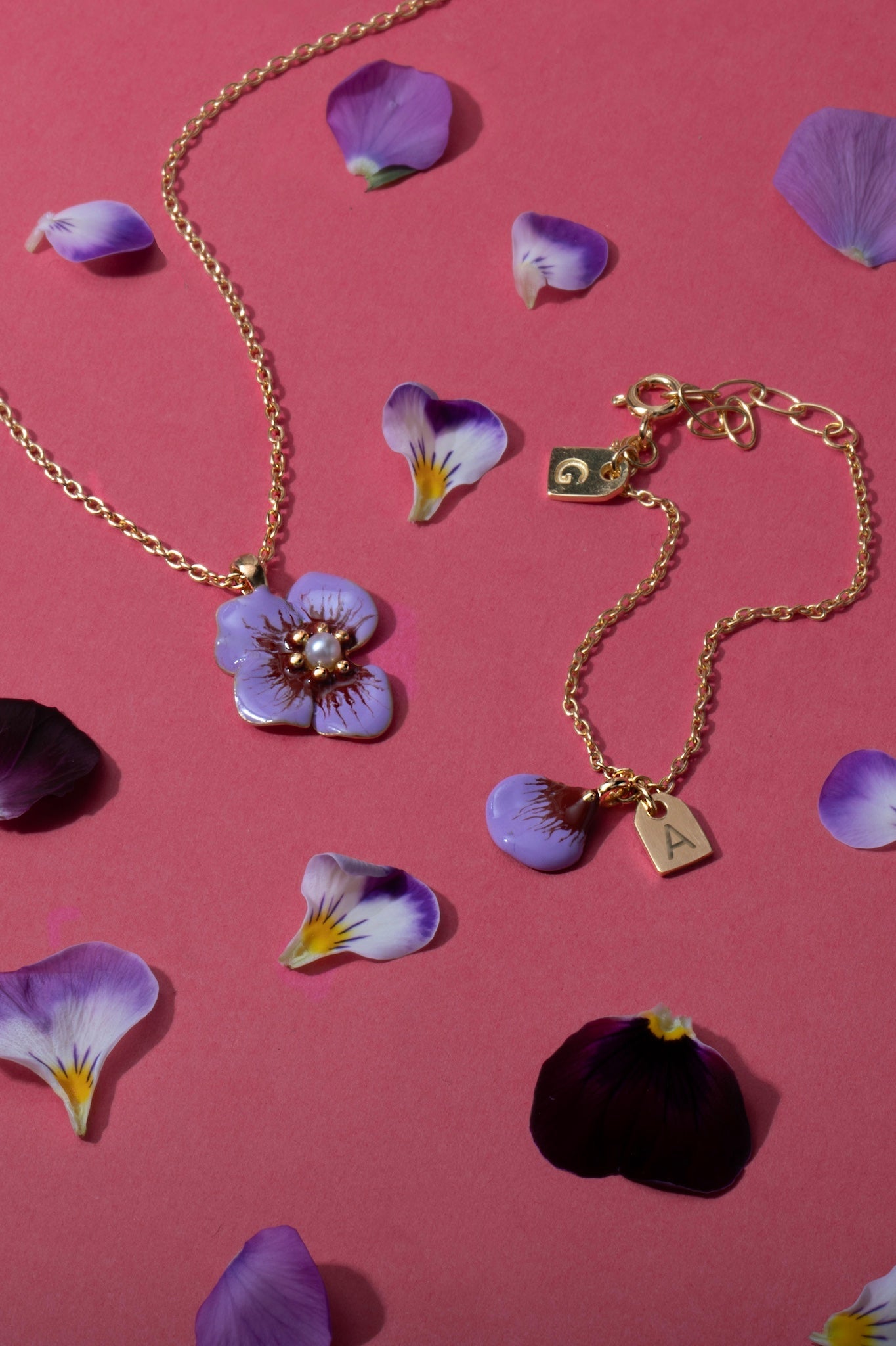 Part of Me necklace violet petite - Galore jewelry
