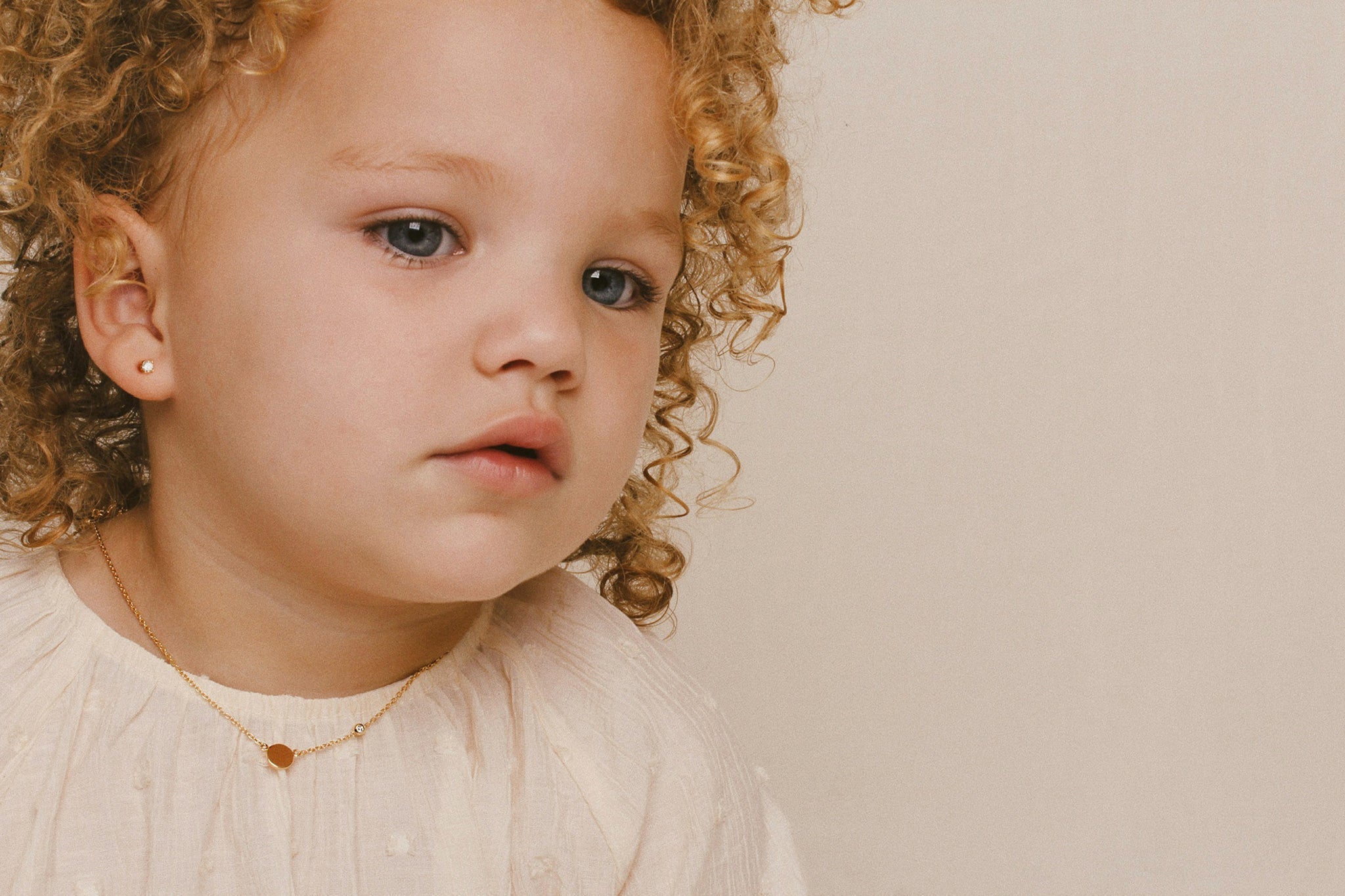 Circle and diamond necklace baby - Galore jewelry