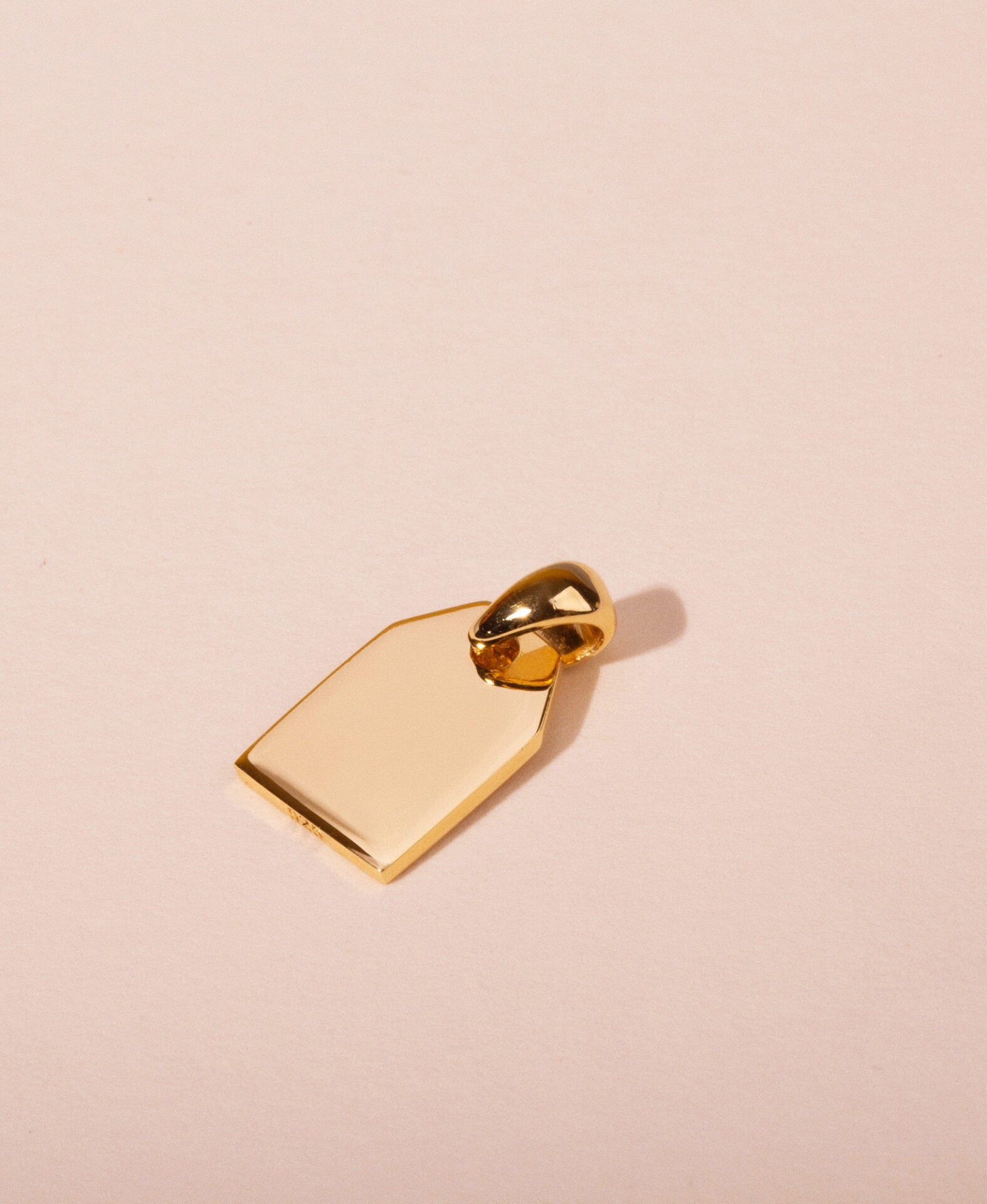 Label pendant - Galore jewelry