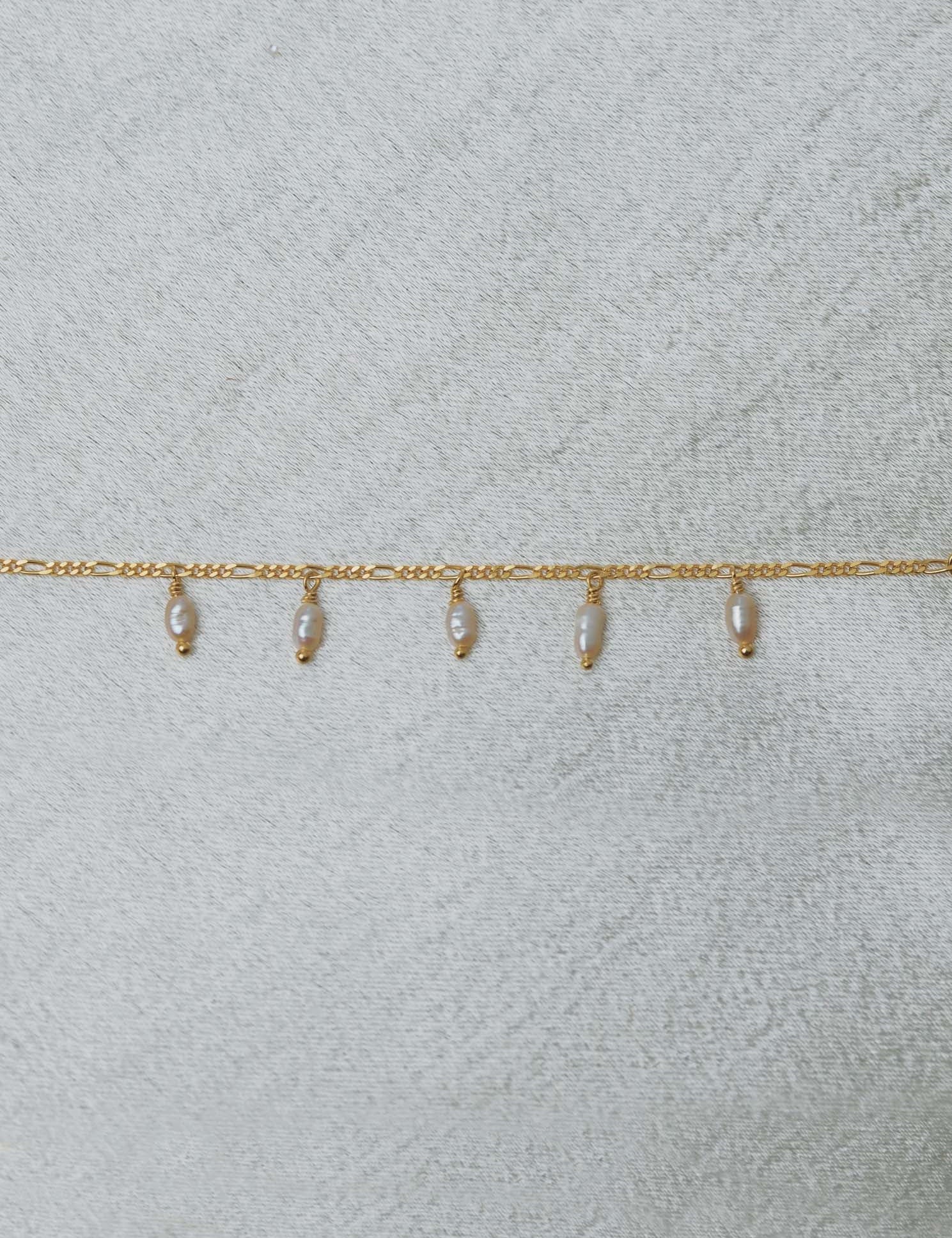 Figaro Pearl Drops bracelet petite