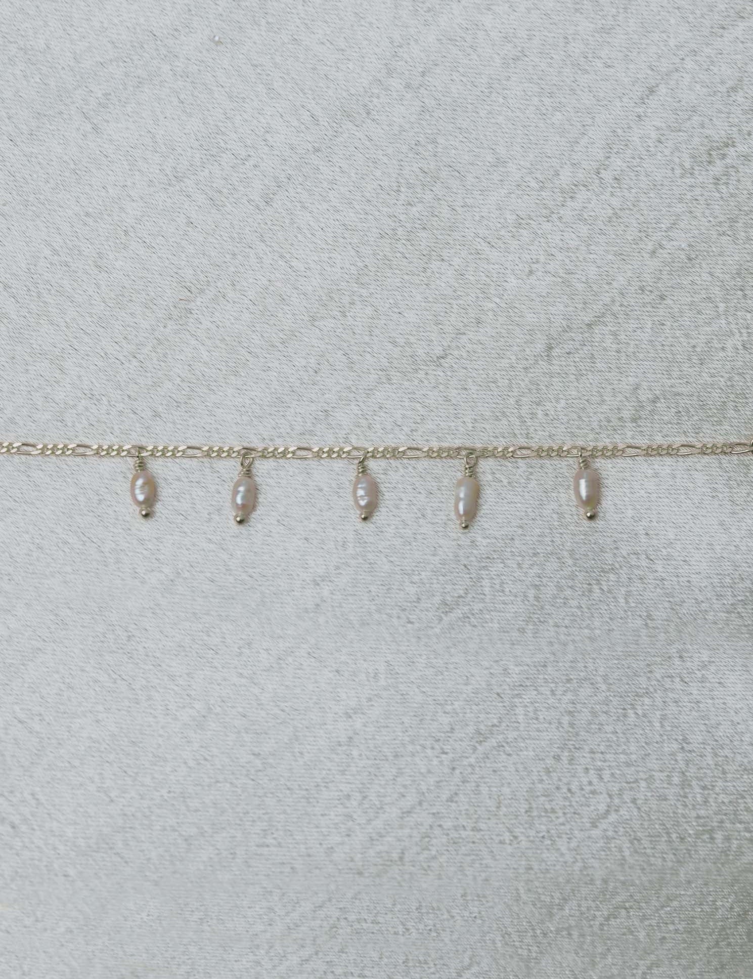 Figaro Pearl Drops bracelet petite