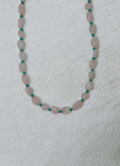 Roze Quartz necklace petite