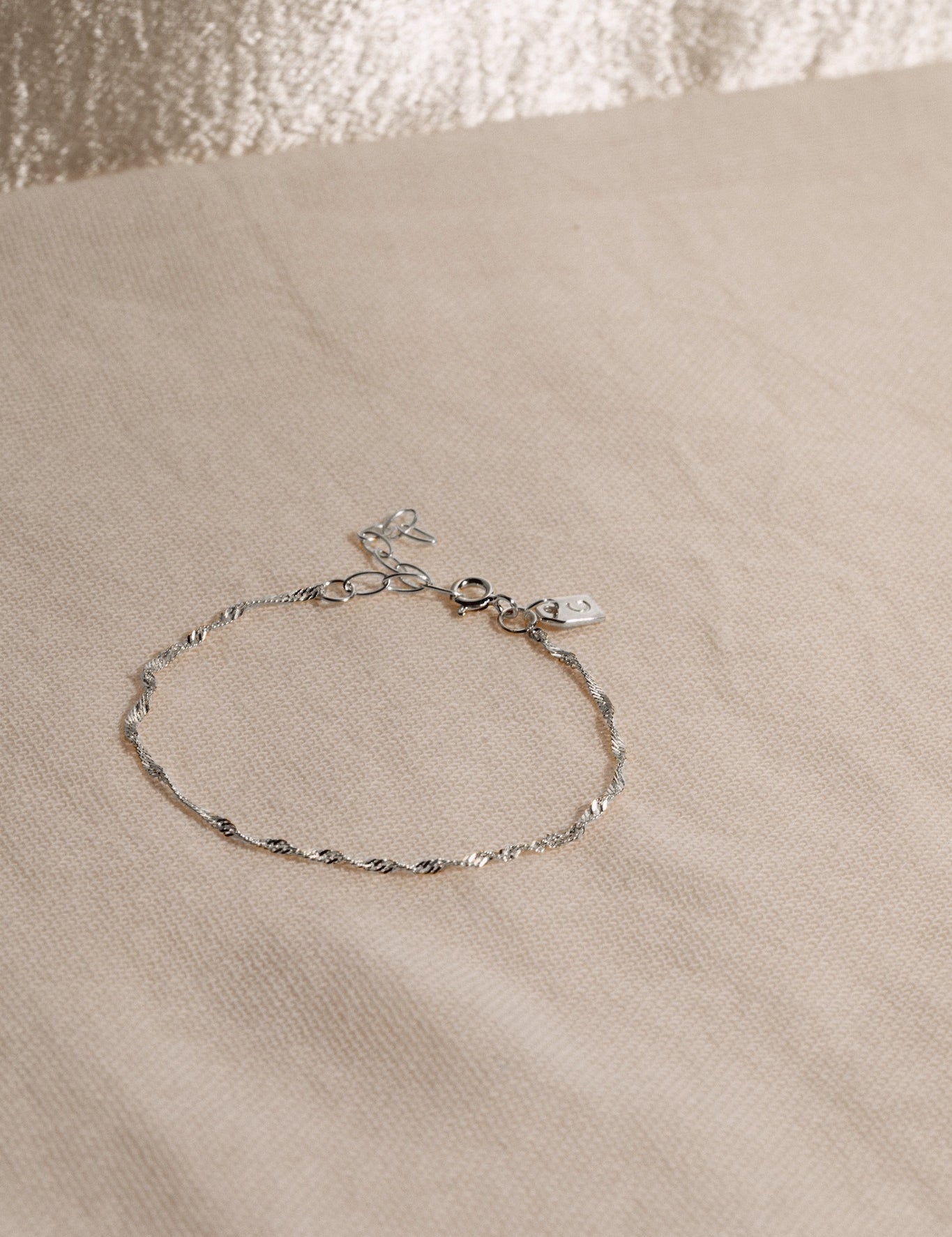 Singapore anklet petite