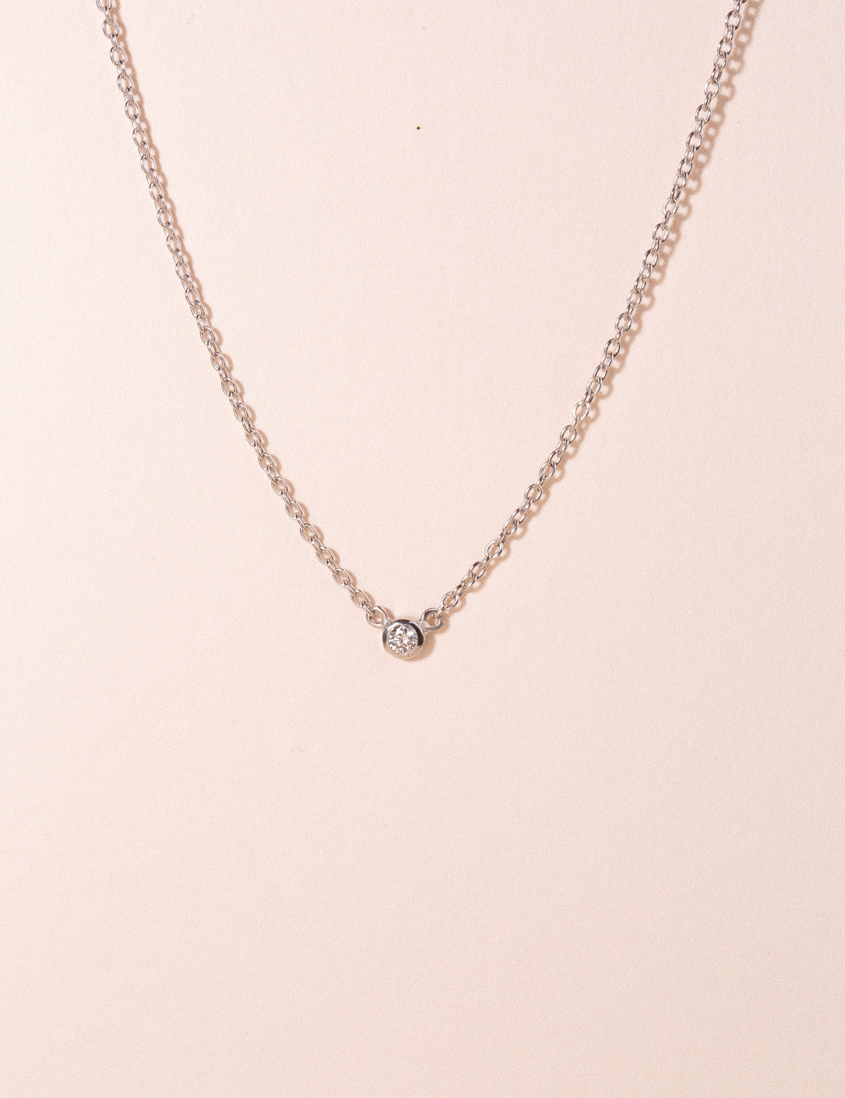 Single diamond necklace petite