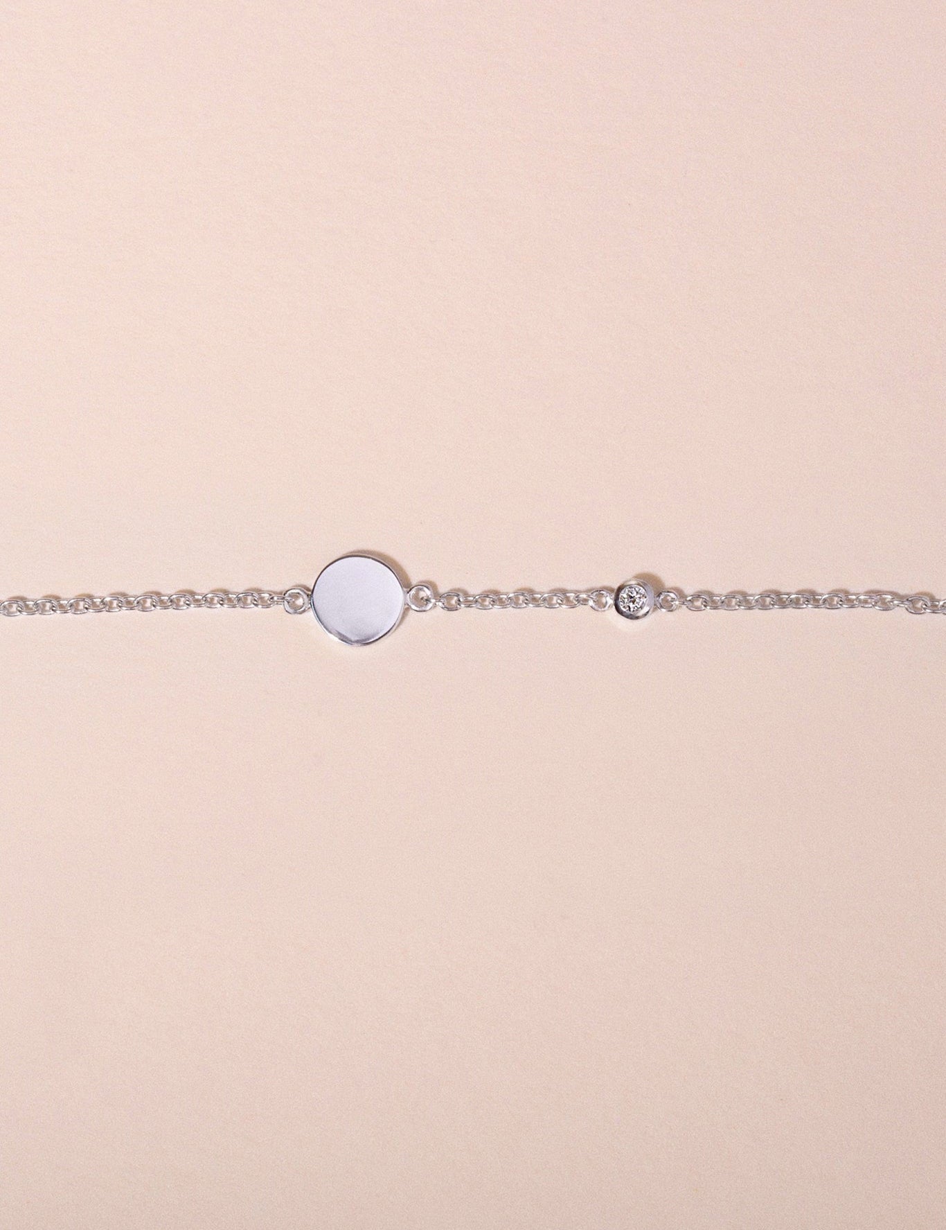 Circle and diamond bracelet petite - Galore jewelry