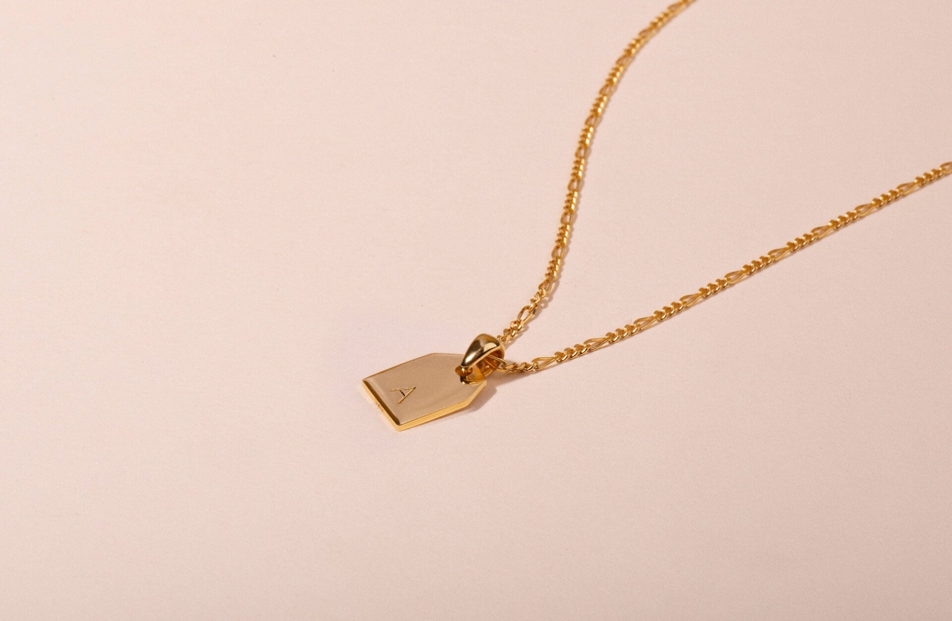 Label pendant - Galore jewelry